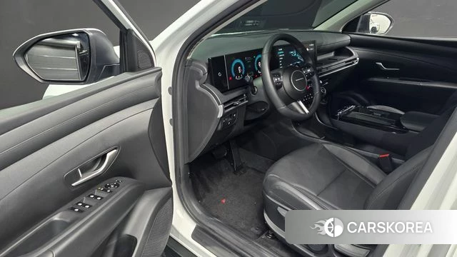 Hyundai The New Tucson (NX4) 2024 Белый из Кореи, фото 2