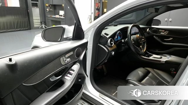 Mercedes-Benz GLC-Class X253 2020 Серебряный из Кореи, фото 2