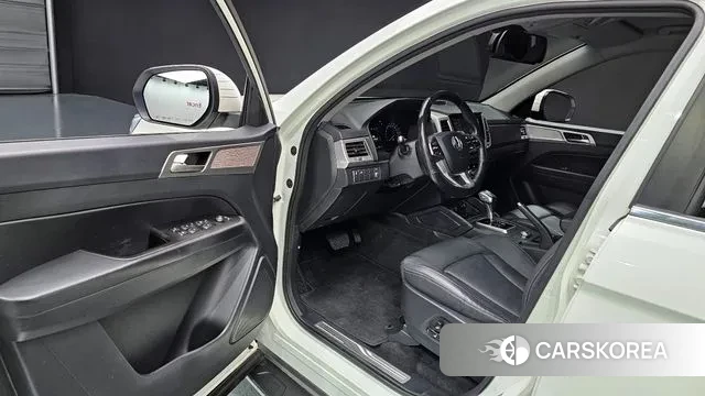 Ssangyong Rexton Sports 2019 Белый из Кореи, фото 2