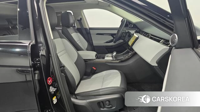 Land Rover Range Rover Evoque 2nd Generation 2025 Черный из Кореи, фото 2