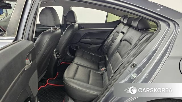 Hyundai Avante AD 2018 Серый из Кореи, фото 2