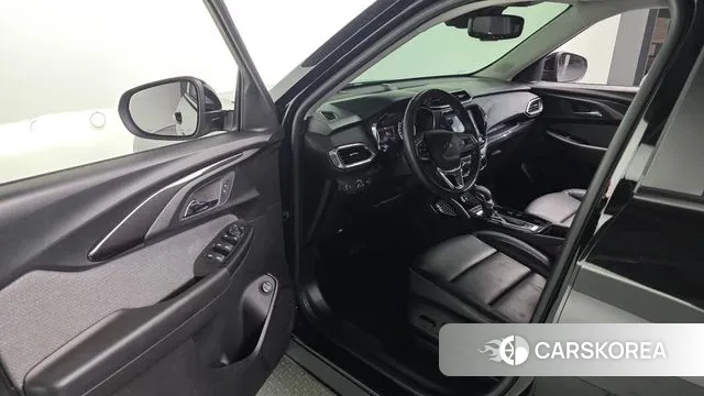 Chevrolet (GM Daewoo) Trailblazer 2022 Черный из Кореи, фото 2