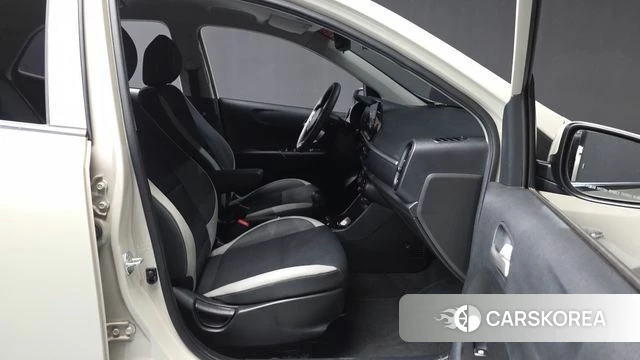 Kia Morning Urban (JA) 2023 Жемчужный цвет из Кореи, фото 2