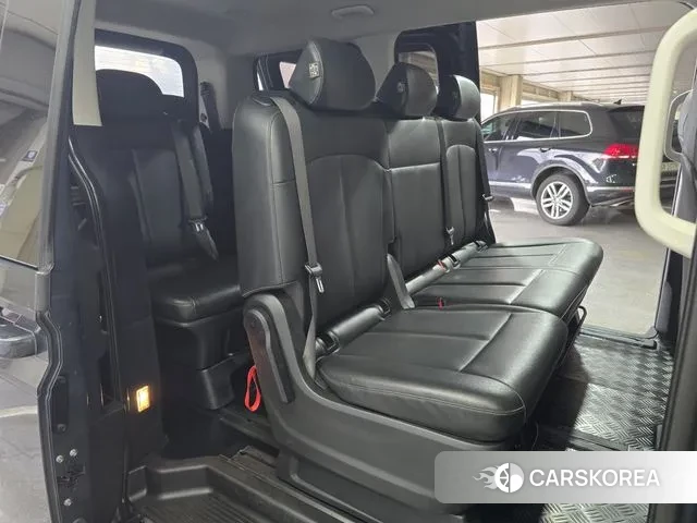 Hyundai Staria 2024 Серый из Кореи, фото 2