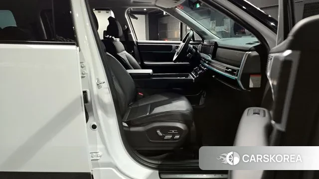 Hyundai Santa Fe (MX5) 2023 Белый из Кореи, фото 2