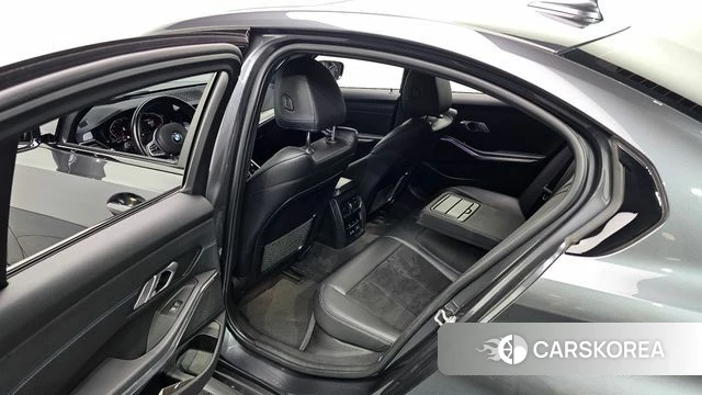 BMW 3 Series (G20) 2019 Серый из Кореи, фото 2