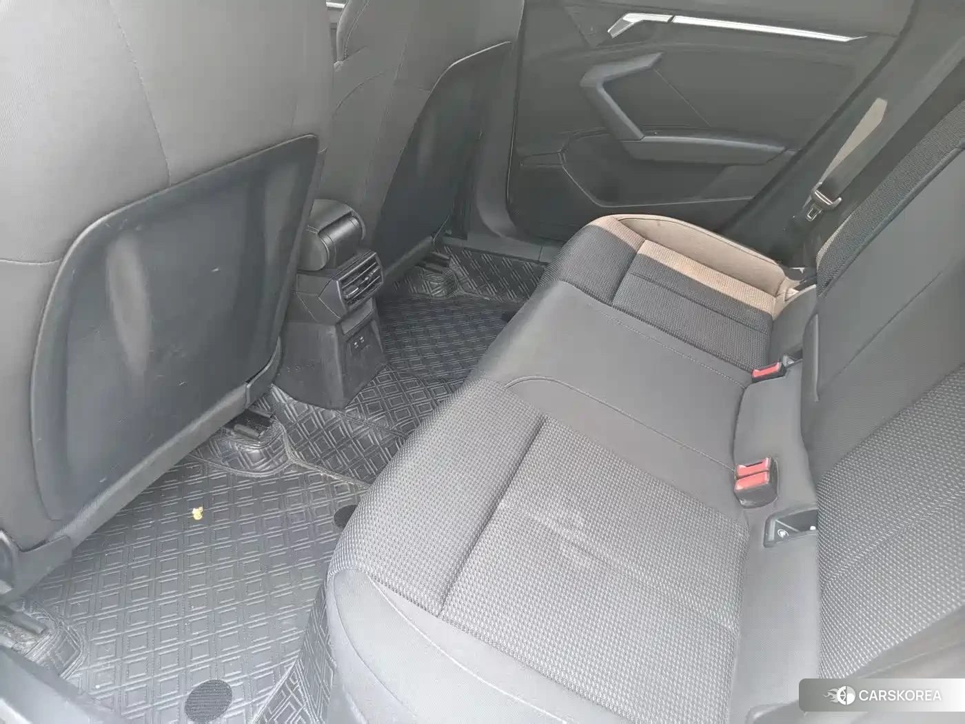 Audi A3 2022 Белый из Китая, фото 2