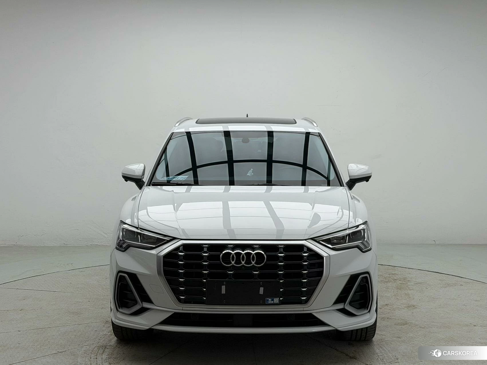 Audi Q3 2021 Белый из Китая, фото 2