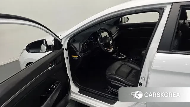 Hyundai The New Avante AD 2019 Белый из Кореи, фото 2