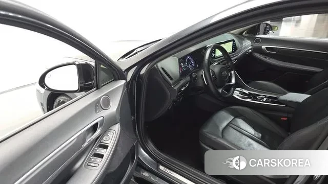 Hyundai Sonata (DN8) 2021 Серый из Кореи, фото 2