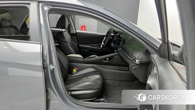 Hyundai The New Avante (CN7) 2025 Серый из Кореи, фото 2