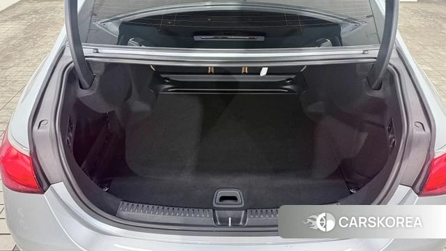 Mercedes-Benz E-Class W214 2024 Серебряный из Кореи, фото 2