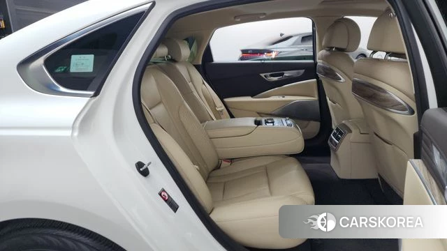 Kia The New K9 2nd generation 2022 Белый из Кореи, фото 2