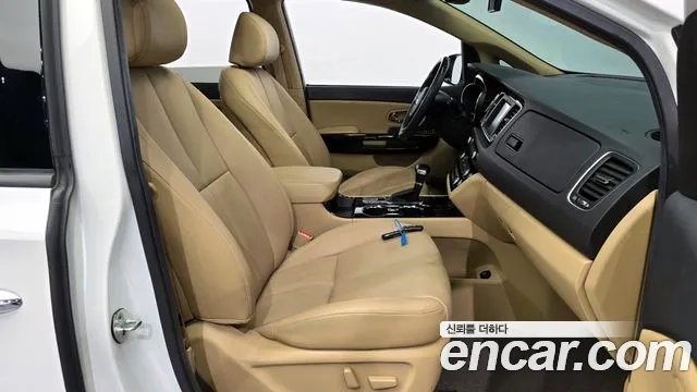 Kia The New Carnival 2018 Белый из Кореи, фото 2