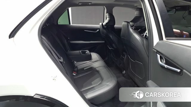 Kia Di Ol Nu Niro 2022 Белый из Кореи, фото 2