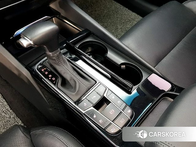 Kia Come New K7 2018 Серый из Кореи, фото 2
