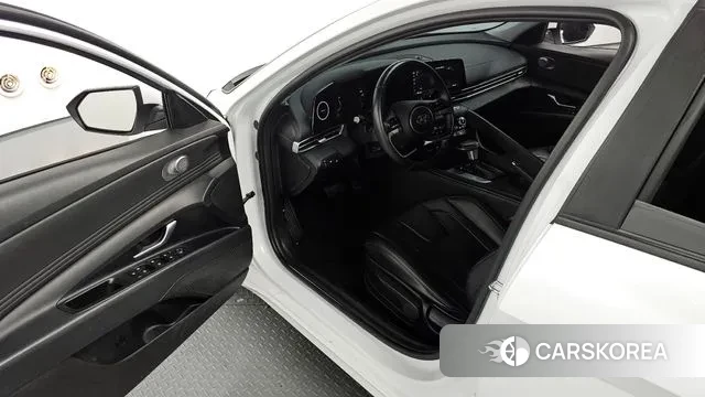 Hyundai Avante (CN7) 2022 Белый из Кореи, фото 2