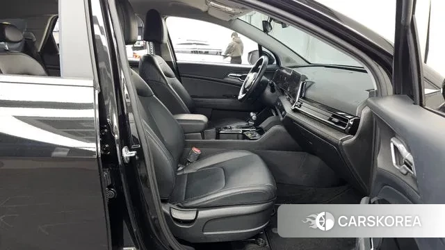 Kia Sportage 5th Generation 2022 Черный из Кореи, фото 2