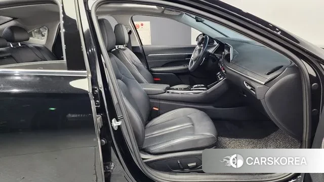 Hyundai Sonata (DN8) 2019 Черный из Кореи, фото 2