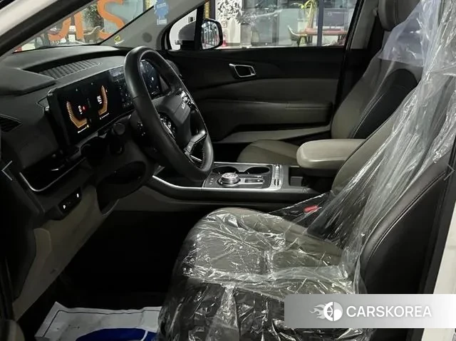 Kia The New Carnival 4th Generation 2024 Белый из Кореи, фото 2