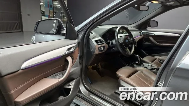 BMW X1 (F48) 2022 Серый из Кореи, фото 2