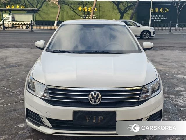 Volkswagen Lavida 2022 Белый из Китая, фото 2