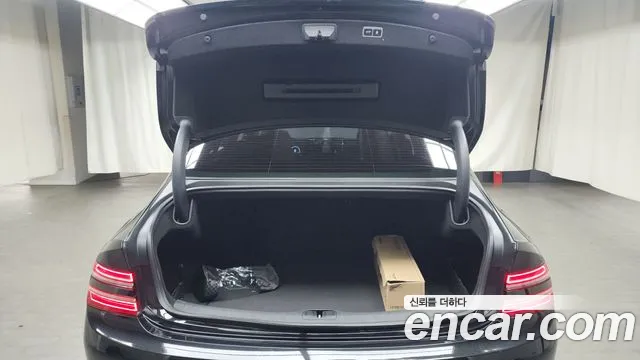 Genesis G80 (RG3) 2023 Черный из Кореи, фото 2