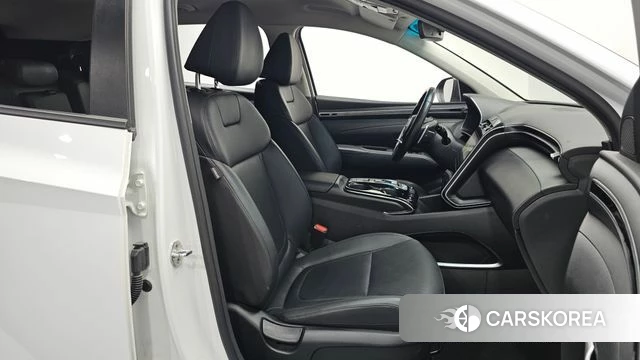 Hyundai Tucson (NX4) 2022 Белый из Кореи, фото 2