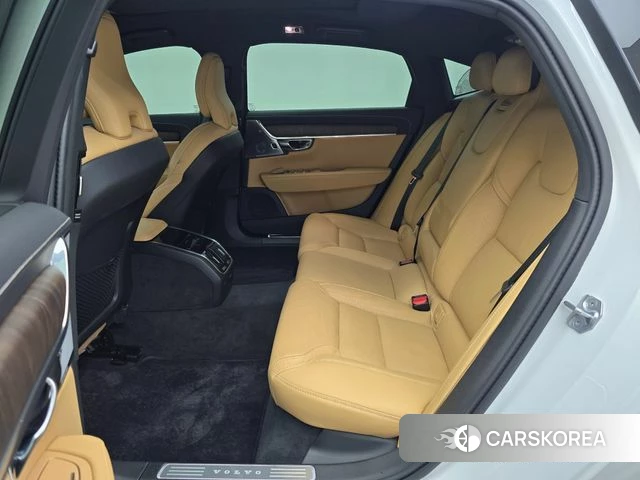 Volvo S90 2021 Белый из Кореи, фото 2