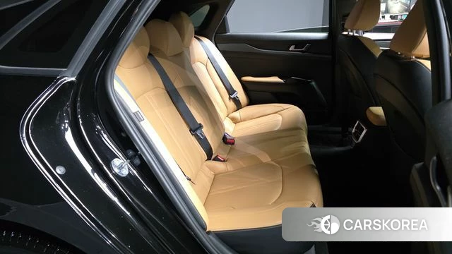 Kia K5 3rd generation 2023 Черный из Кореи, фото 2