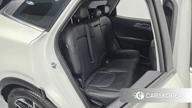 Kia Sportage 5th Generation 2024 Белый из Кореи, фото 2