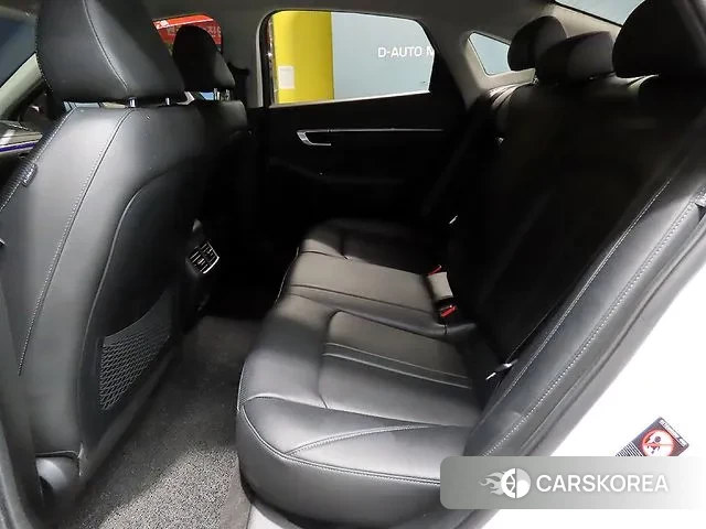 Hyundai Sonata (DN8) 2022 Белый из Кореи, фото 2