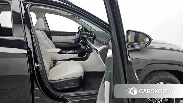 Hyundai The New Tucson (NX4) 2024 Черный из Кореи, фото 2