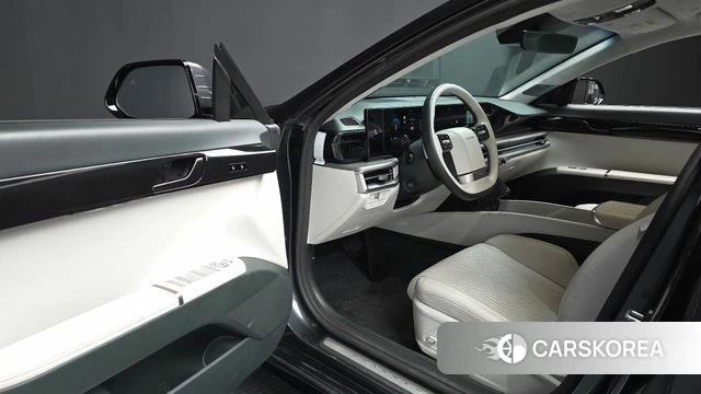 Hyundai Grandeur (GN7) 2023 Серый из Кореи, фото 2