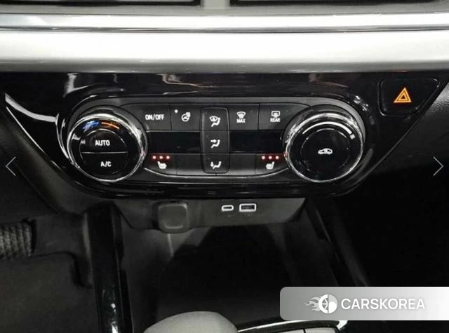 Chevrolet (GM Daewoo) Trax Crossover 2024 Белый из Кореи, фото 2