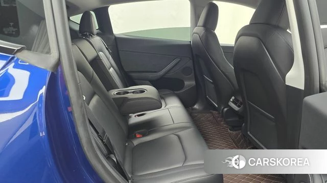 Tesla Model Y 2024 Синий из Кореи, фото 2