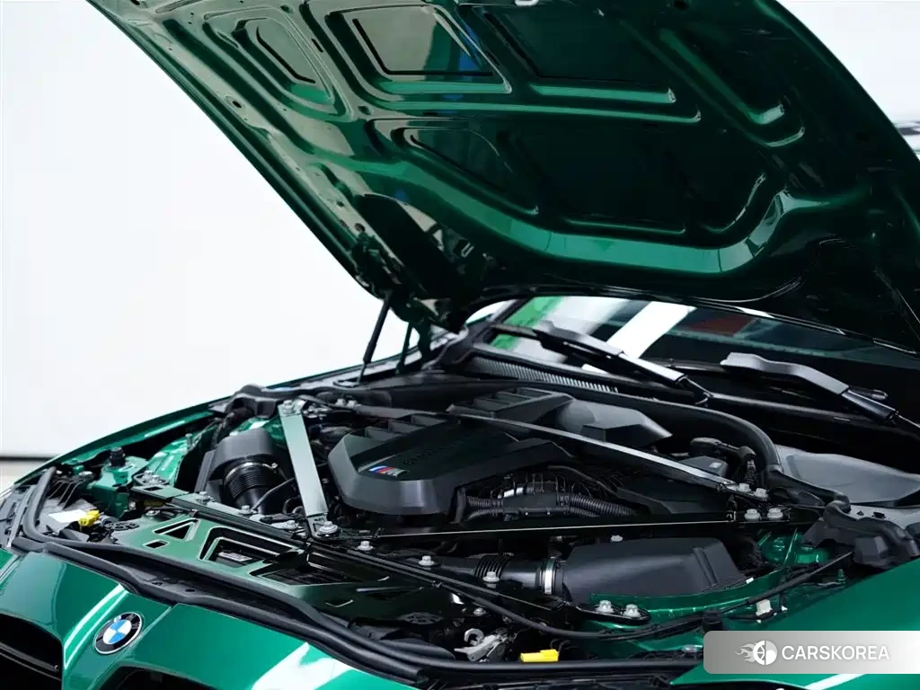 BMW M3 2025 Зеленый из Китая, фото 2