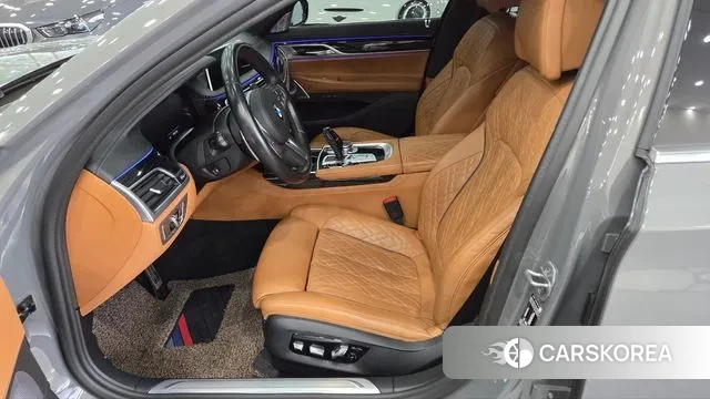 BMW 7 Series (G11) 2022 Серый из Кореи, фото 2