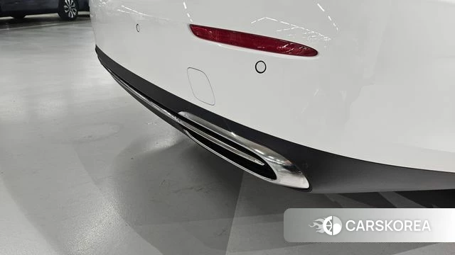 Mercedes-Benz E-Class W214 2025 Белый из Кореи, фото 2