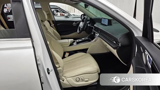 Genesis GV80 2023 Белый из Кореи, фото 2