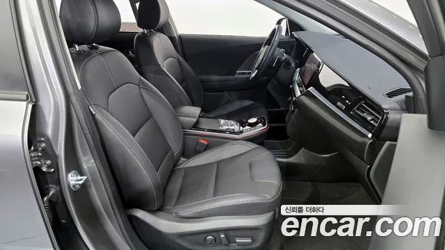 Kia Niro Plus 2023 Серый из Кореи, фото 2