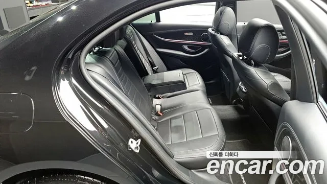 Mercedes-Benz E-Class W213 2020 Черный из Кореи, фото 2