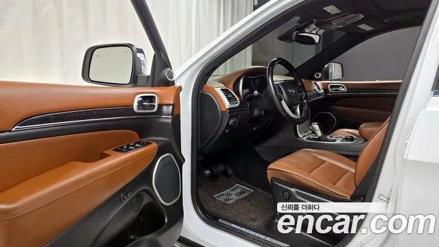 Jeep Grand Cherokee id 2587224 из Кореи 2