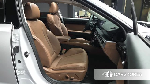 Hyundai Grandeur (GN7) 2023 Белый из Кореи, фото 2