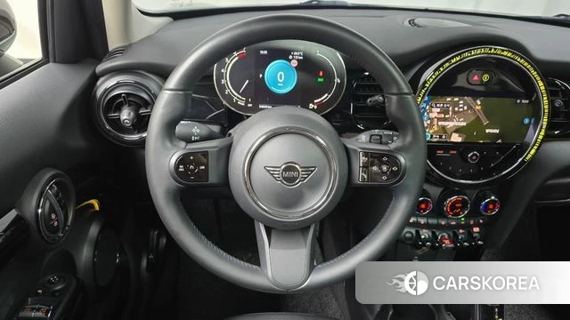 Mini Cooper 2022 Зеленый из Кореи, фото 2