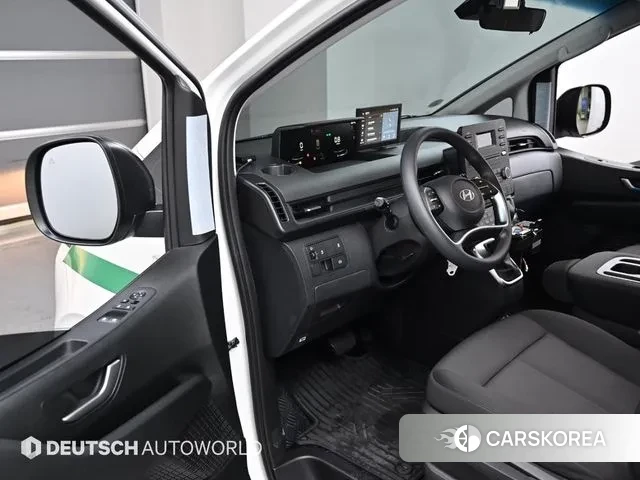 Hyundai Staria 2024 Белый из Кореи, фото 2