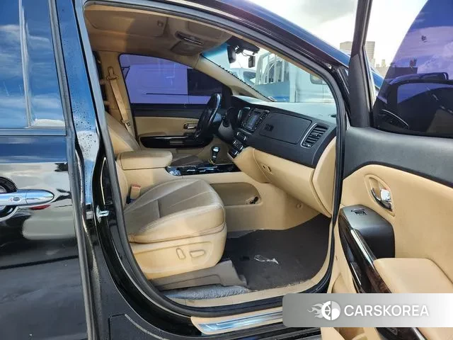 Kia The New Carnival 2020 Черный из Кореи, фото 2