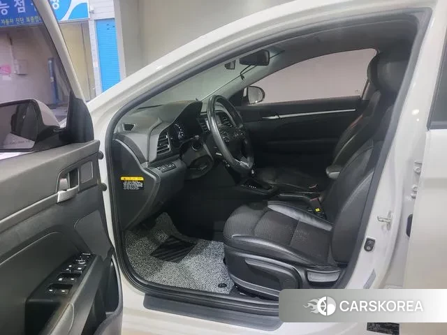 Hyundai The New Avante AD 2018 Белый из Кореи, фото 2