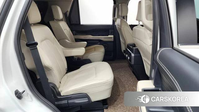 Ford Expeditation 2021 Белый из Кореи, фото 2