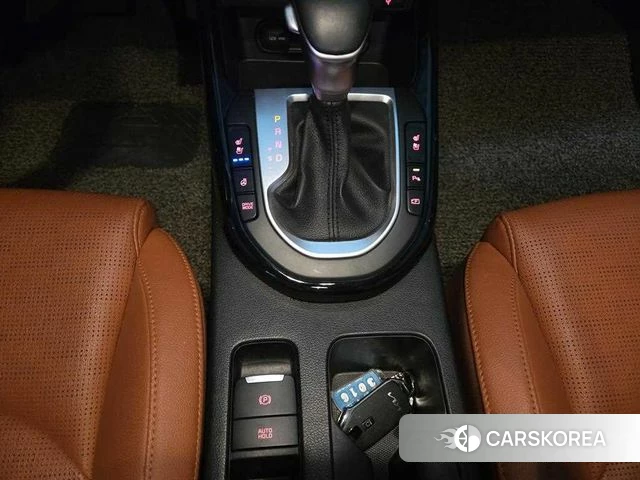 Kia The New K3 2nd generation 2021 Белый из Кореи, фото 2